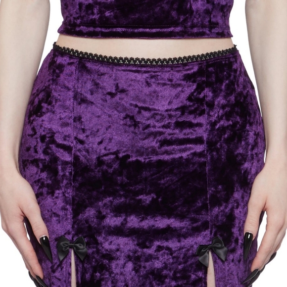 W1DOW Crushed Velvet High Slit Maxi Skirt - Picture 6 of 8